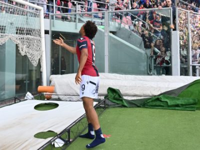 Nessuna novità nei convocati di Motta per Genoa-Bologna: oltre a Ferguson, sempre out Zirkzee