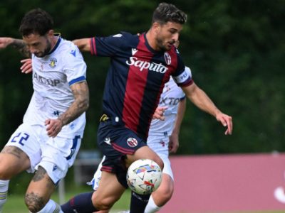 Vivacità davanti e sbavature dietro, il Bologna fa 3-3 con l'Asteras Tripolis. Per i rossoblù a segno Castro, Cambiaghi e Orsolini