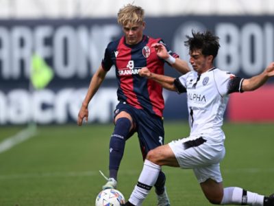 Una doppietta di Tosku rovina il debutto del Bologna Primavera a Crespellano: Cesena corsaro 2-1, non basta un rigore di Ebone