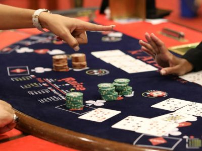 Perché alcuni giochi da casinò richiedono più strategia di altri